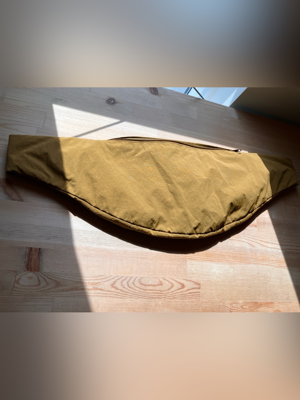 Uniqlo Khaki Waist Belt Bag / Shoulder Bag / Crossbody Fanny Pack